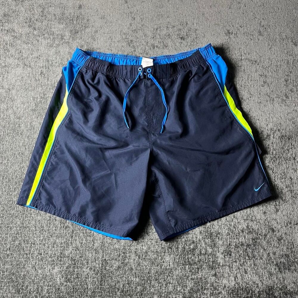 Nike Men's Blue and Navy Shorts